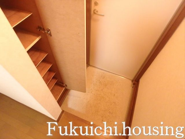 パークシティ経堂の玄関