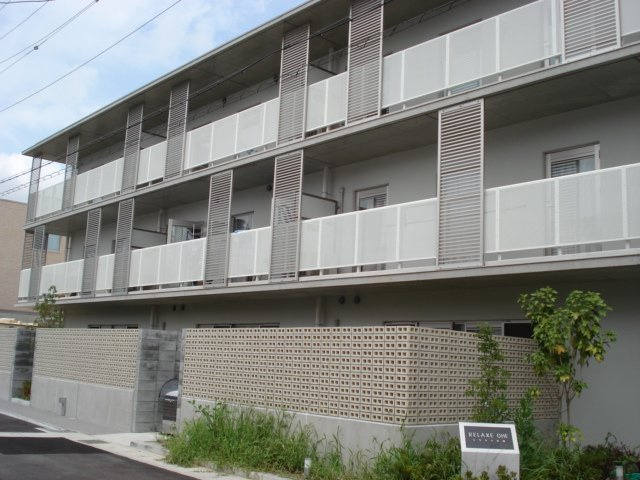 京都市西京区大枝東長町の賃貸マンションの外観
