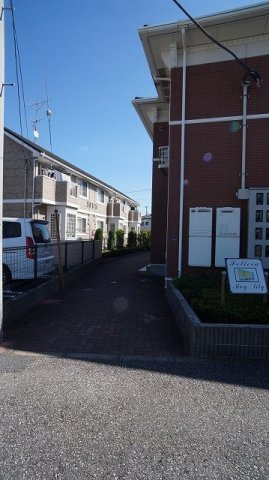 落ち着いたエントランスです