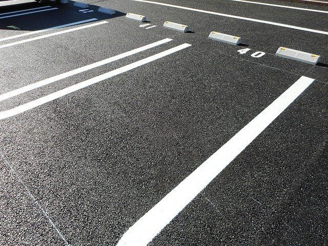 駐車場に車を止められます