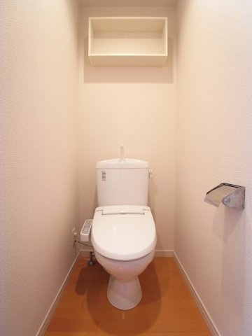落ち着いたトイレです