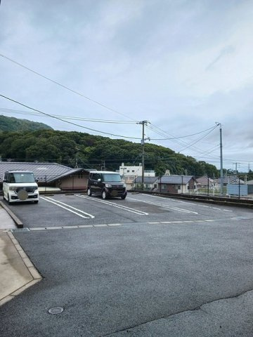 ｆａｉｒ　馨（ケイ）の駐車場