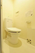 シンプルで使いやすいトイレです