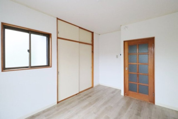 個人の部屋や寝室として使える洋室です