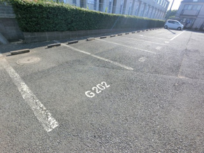 【駐車場】