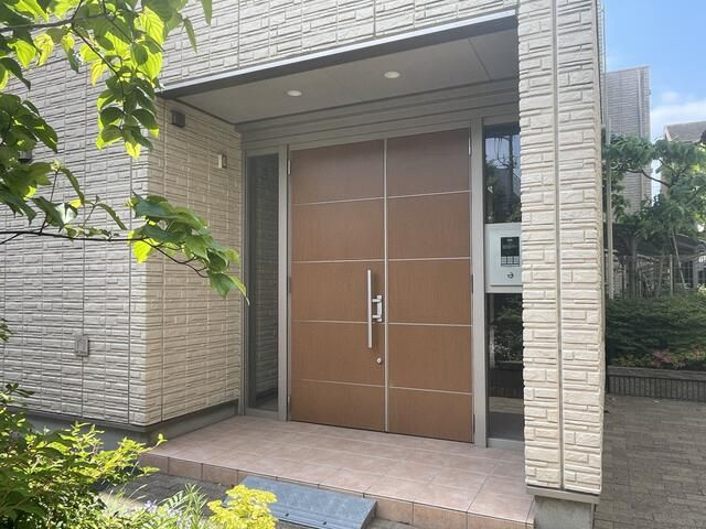 【エントランス】
