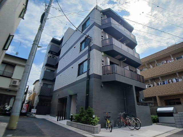 ブルーセブンの外観