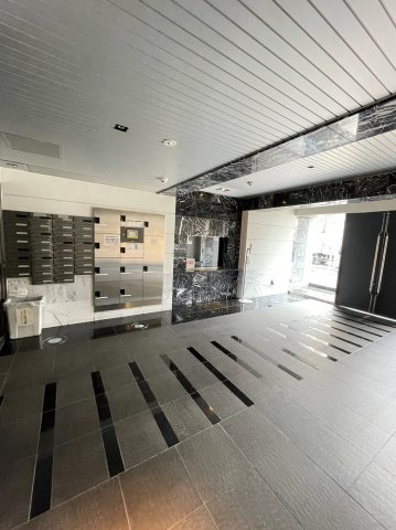 グラントゥルース板橋本町のエントランス