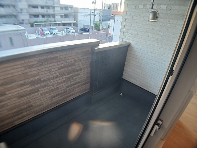 アンジュのバルコニー