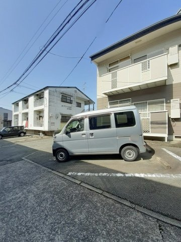 シェランジュの駐車場