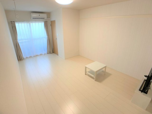 クレイノ岡山Ⅱの寝室|（反転あり）設備・使用は号室により異なり現況を優先致します。