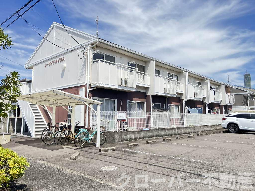 シーサイド・ハイツ A棟の外観