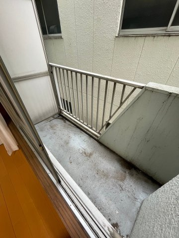 富永ビルのバルコニー|落ち着いた時間を過ごせるバルコニーです