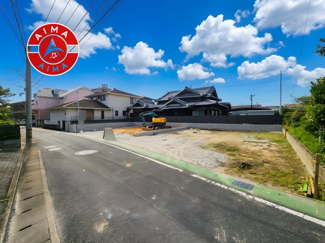 福岡市博多区板付2丁目第2-1棟（1号棟）の前面道路含む現地写真|見学の時間などお気軽にお問い合わせ下さい。
