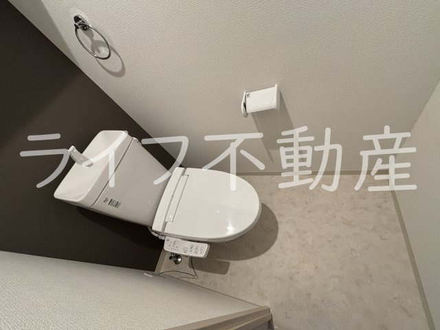 D porta Neigeのトイレ|ゆったりとした空間のトイレです