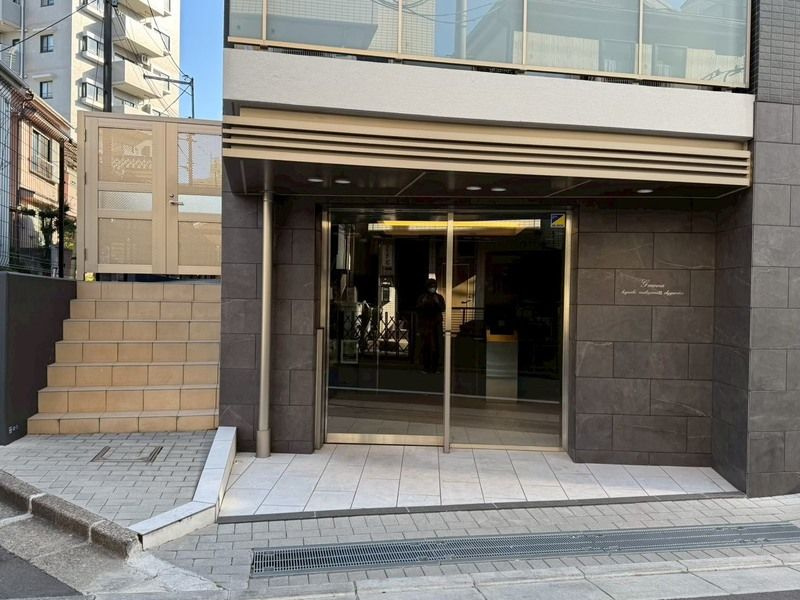 GENOVIA東向島Ⅲskygardenのエントランス