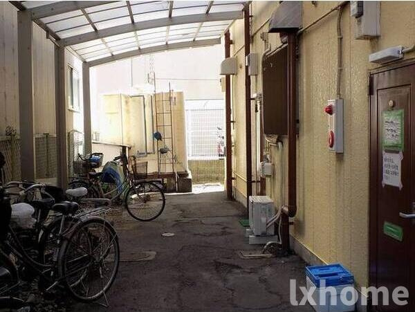 プレアール摂津鳥飼Ⅱの駐車場|駐車スペースもあります