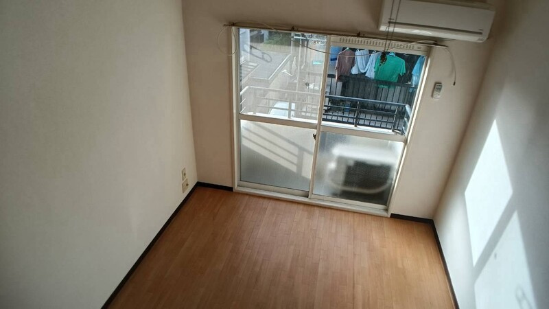 サンパレス勝田台3番館のバルコニー
