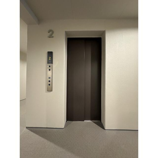 【ロビー】 | エレベーター