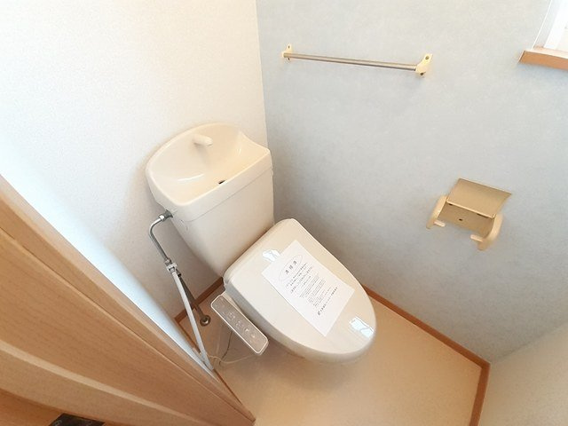 ラフィネ花瀬　弐番館のトイレ