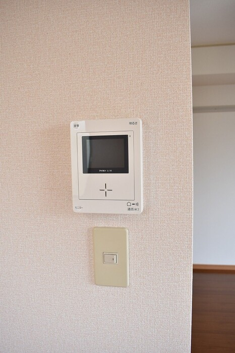 エクセレンスファミール木太 B棟|インターホン