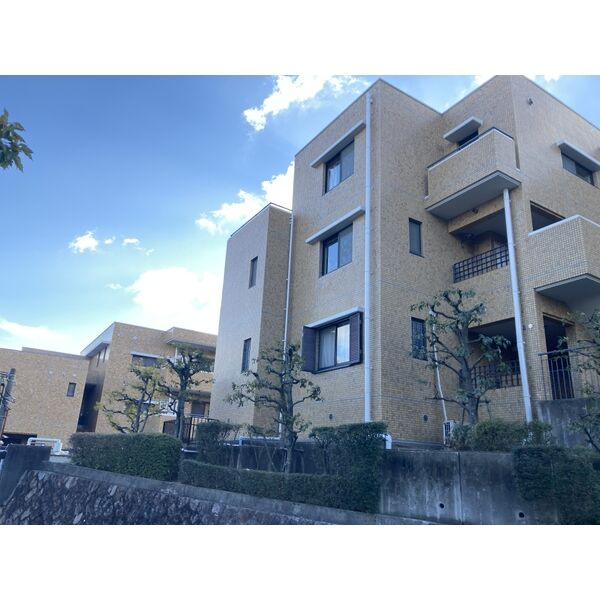 サミット夙川