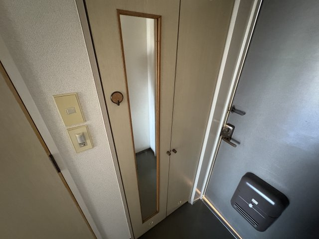 パラドール魚住Ⅱの玄関
