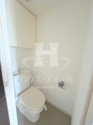 【トイレ】 | 日神デュオステージ蓮根 | 落ち着いた色調のトイレです