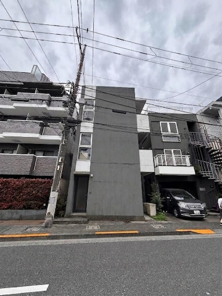 ＲＯＯＭＳ不動前