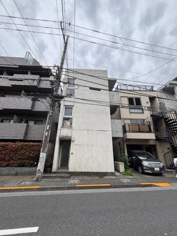 ＲＯＯＭＳ不動前のその他共用部分