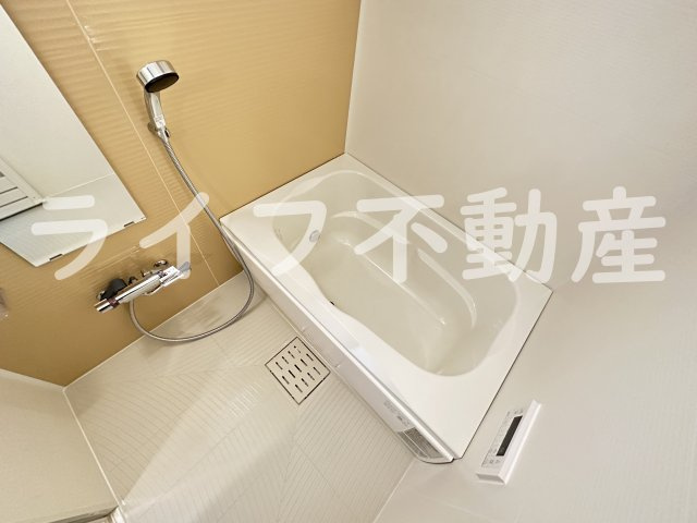 ハイラインⅢの浴室
