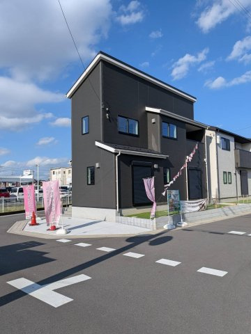 草加市苗塚町 新築分譲住宅 全16棟 の外観