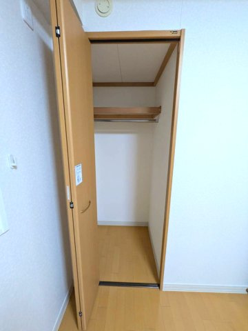 宝塚市南口２丁目のマンションの収納|たっぷりとした収納スペースです