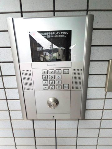 宝塚市南口２丁目のマンションのセキュリティ|オートロックです