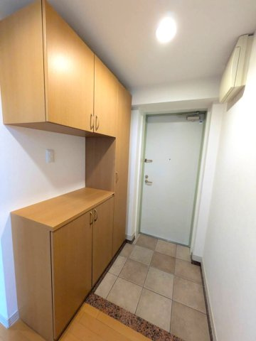 宝塚市南口２丁目のマンションの玄関|ゆったりとした玄関です