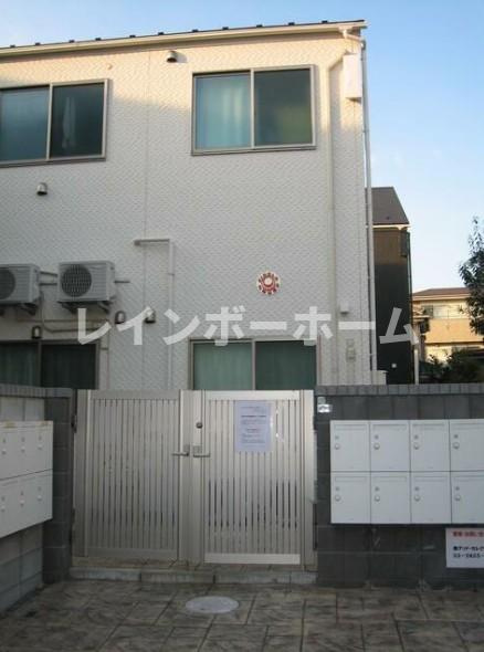 サークルハウス竹ノ塚弐番館のエントランス