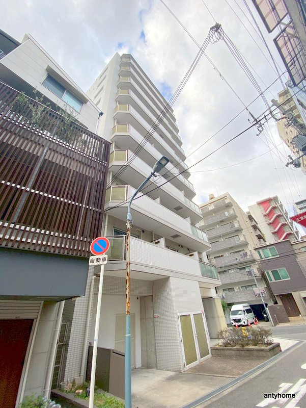 アクエルド新町の外観