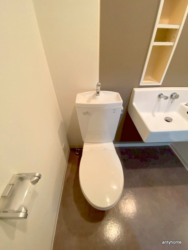 アクエルド新町のトイレ