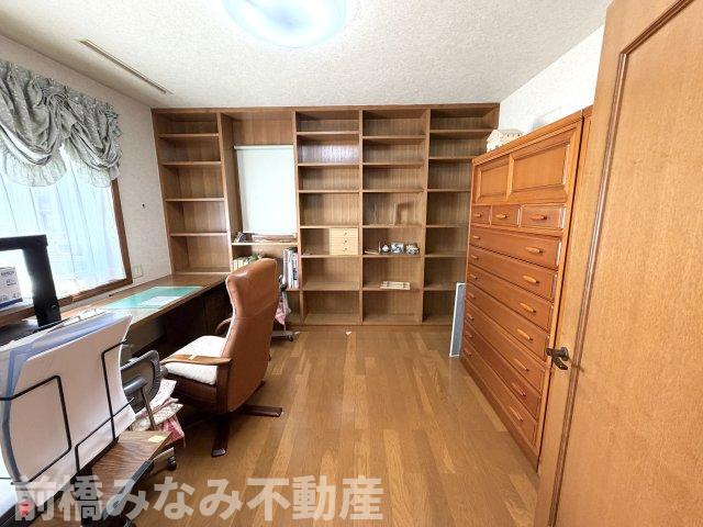 【中古】前橋市下大島町　３LDKの洋室|スタンダードな洋室です。（残置物はお引渡し時までに撤去予定です）