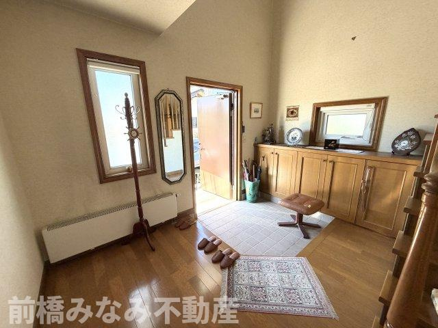 【中古】前橋市下大島町　３LDKの玄関|シンプルで使いやすい玄関です。（残置物はお引渡し時までに撤去予定です）