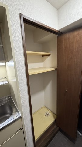 荒江四ツ角ビルの設備