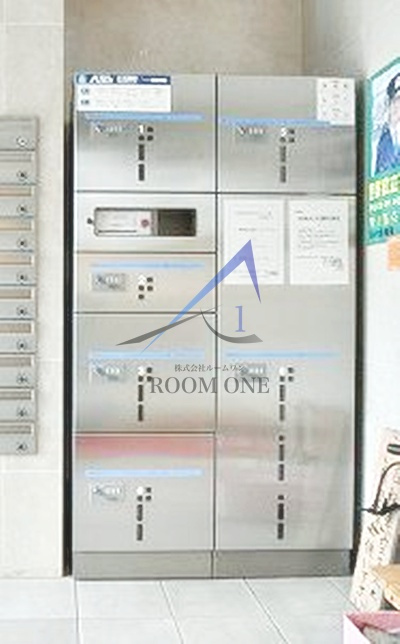 サンヒルズのその他共用部分|宅配ボックスです。