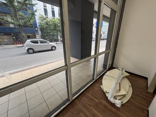 船場センタービル８号館の内装