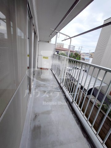 【バルコニー】 | ベルエア第一川口 | 広々としたバルコニーです