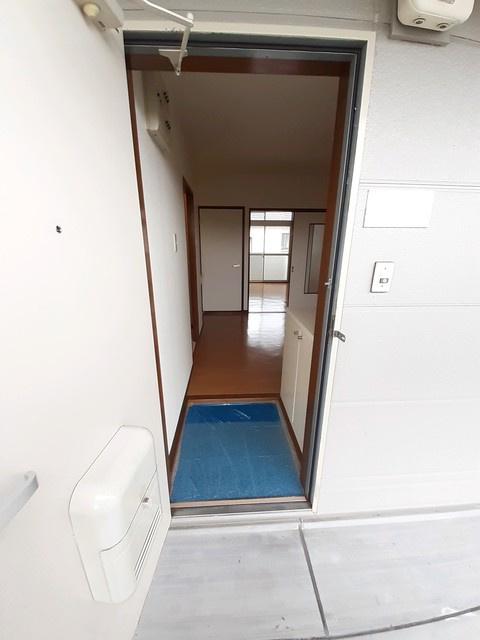 コーポアジュレの玄関|玄関