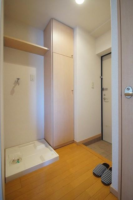 アソシアグロッツォ平尾の玄関