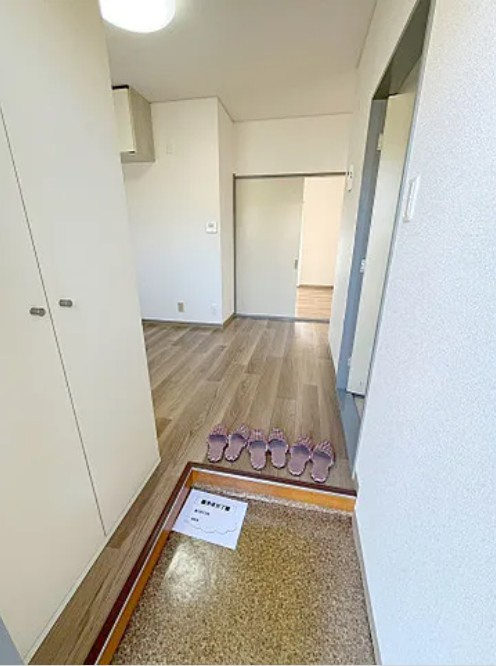 ＥＳＰメゾンの玄関