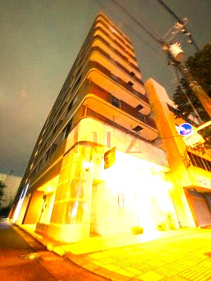 レグラス横浜西口の外観