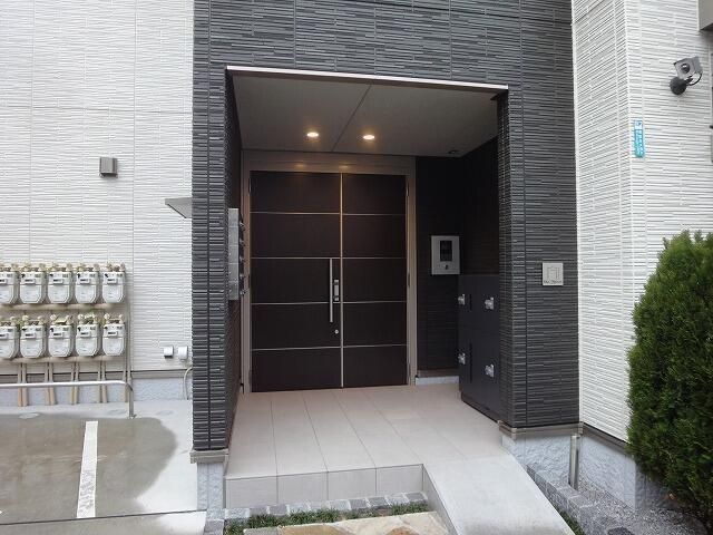 【エントランス】