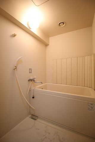 マンション白陽の浴室